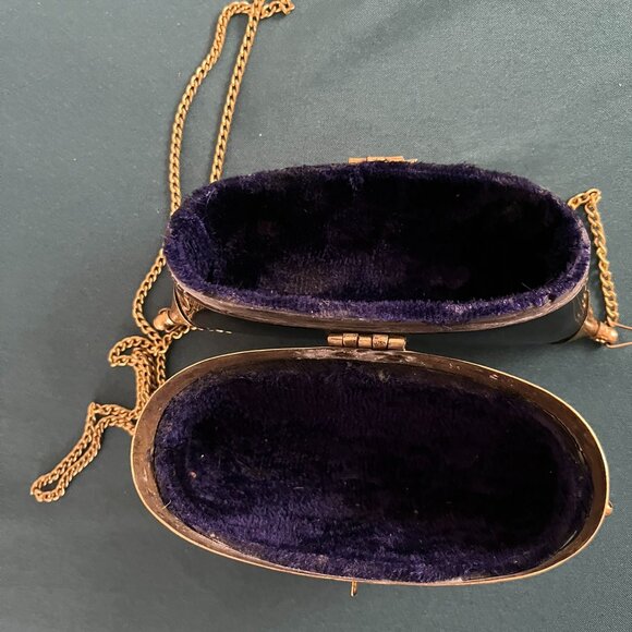 Vintage 1930's Brass & Buffalo Horn Pillow Purse Velvet Lining Gold Chain Strap - Picture 4 of 6